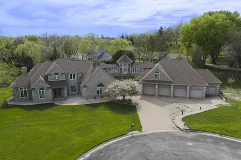 1000 Apache, Fort Atkinson, WI 53538