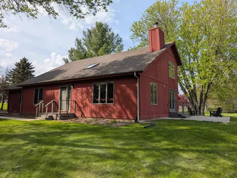 s48w34444 Rue Chantilly, Ottawa, WI 53118