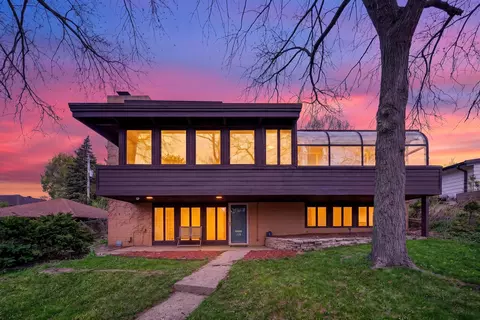 316 Oxford, Waukesha, WI 53186
