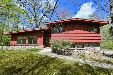 4108 W Woodward, Franklin, WI 53132