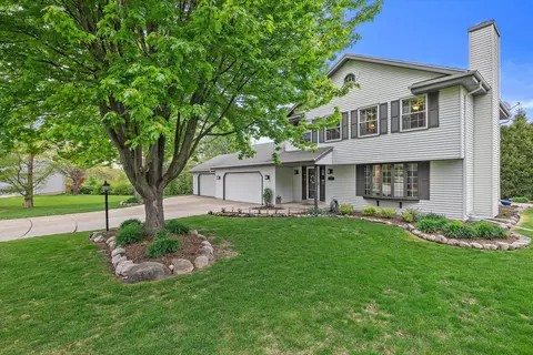 8450 S Heritage, Oak Creek, WI 53154