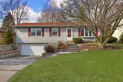8050 Gina, Mount Pleasant, WI 53406