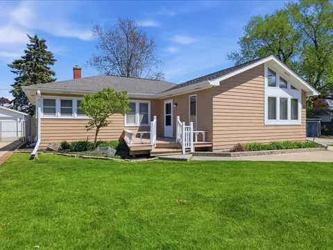 3117 N Main, Racine, WI 53402