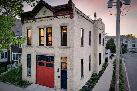 1945 N Bartlett, Milwaukee, WI 53202