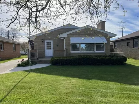 3506 Sheridan, Kenosha, WI 53140