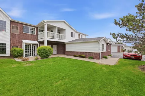 2775 11th #812, Somers, WI 53140