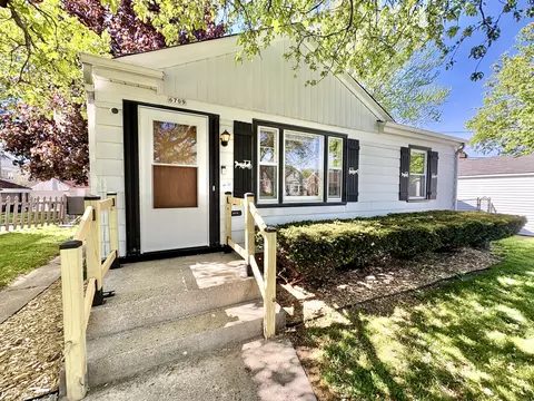 6709 W Chambers, Milwaukee, WI 53210
