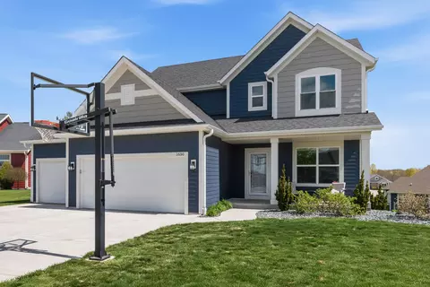 1650 Spruce, Port Washington, WI 53074