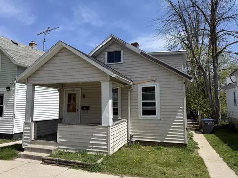 1439 S 10th, Sheboygan, WI 53081