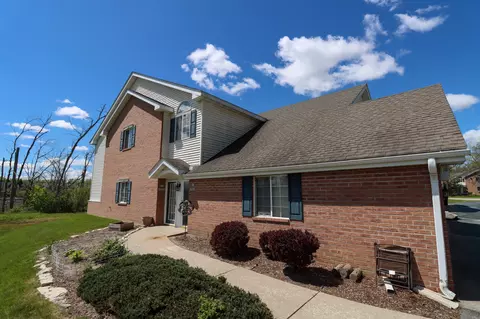 s77w19333 Lakewood, Muskego, WI 53150