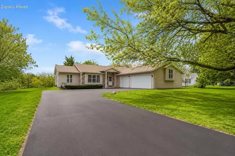 9371 S Chicago, Oak Creek, WI 53154