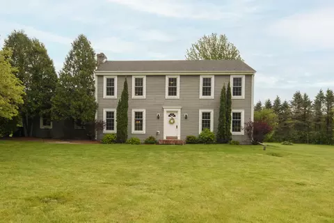 s67w32989 Road X, Mukwonago, WI 53149