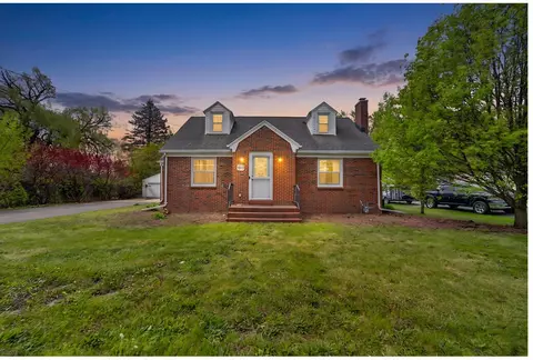 1815 4 Mile, Racine, WI 53402