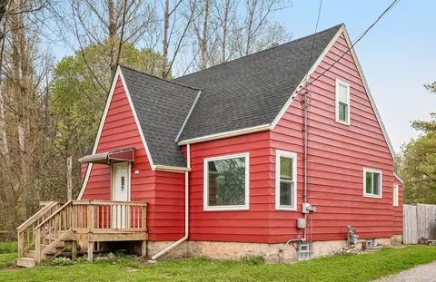 131 Fillmore, Fredonia, WI 53021