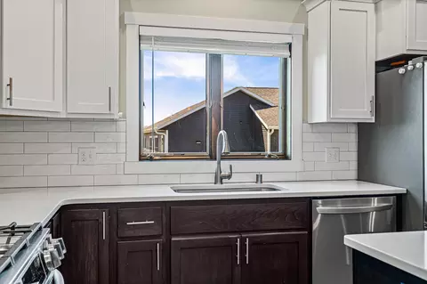 Kitchen - 648 Silver, Holmen, WI 54636 photo 3 of 3