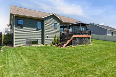 Exterior - 648 Silver, Holmen, WI 54636 photo 4 of 5