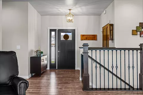 Entry Way - 648 Silver, Holmen, WI 54636 photo 1 of 2
