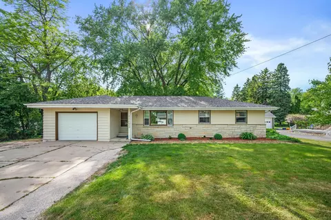 w162n11673 Park, Germantown, WI 53022