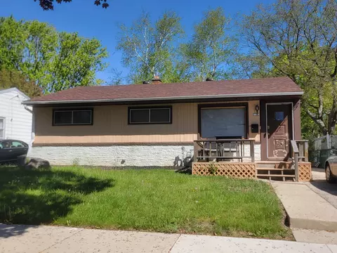 8162 W Kathryn, Milwaukee, WI 53218