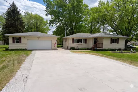 10713 60th, Somers, WI 53144