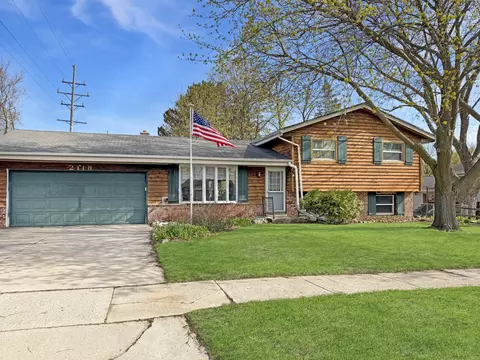 2118 Canary, West Bend, WI 53090