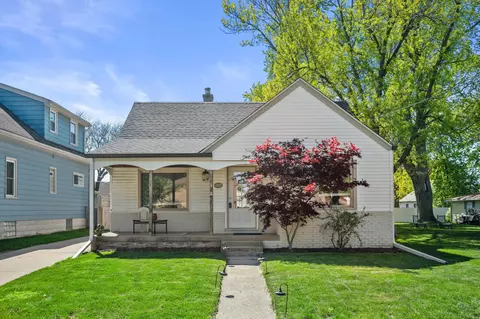 4359 S Quincy, Milwaukee, WI 53207