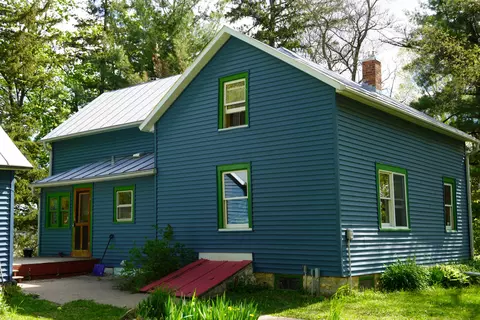 s2906 Nustad Road, Viroqua, WI 54667