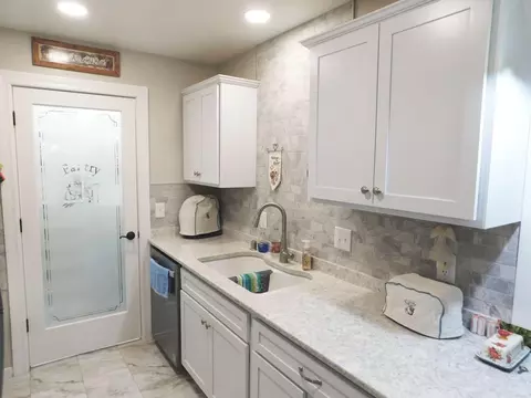 151 N University #126, West Bend, WI 53095