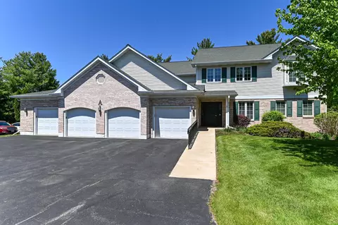 91 Potawatomi #A4, Williams Bay, WI 53191