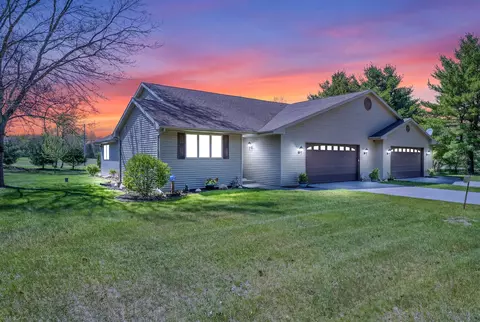 n483 20th Road, Marion, WI 54960