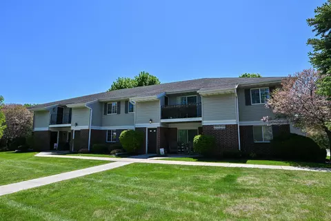 n110w16973 Ashbury #3, Germantown, WI 53022