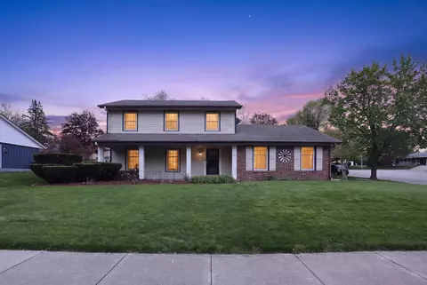 517 Cambridge, Waukesha, WI 53188