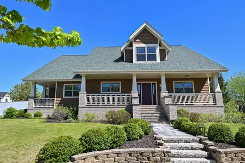304 Nautica, Port Washington, WI 53074