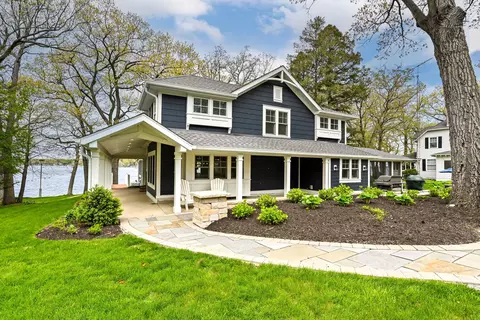 2601 South Shr, Delavan, WI 53115