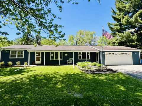 w377s3527 School Section Lk, Ottawa, WI 53118