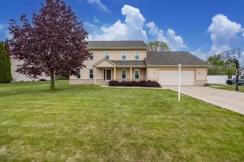 1440 W Mario, Oak Creek, WI 53154