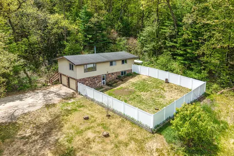 16237 Huckleberry, Oakdale, WI 54618