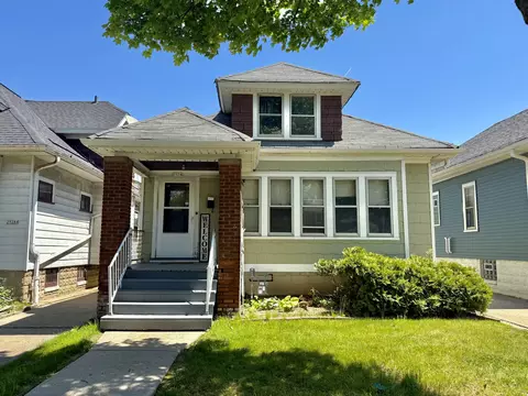 2924 N 60th, Milwaukee, WI 53210