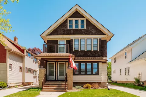 2514 N 67th #2516, Wauwatosa, WI 53213