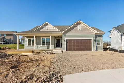 1765 La Salle, Lake Geneva, WI 53147