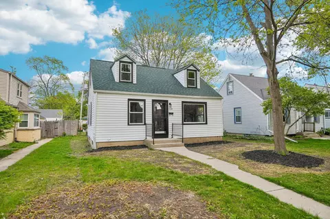 3158 N 79th, Milwaukee, WI 53222