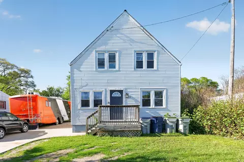 5622 W W Ml, Milwaukee, WI 53218
