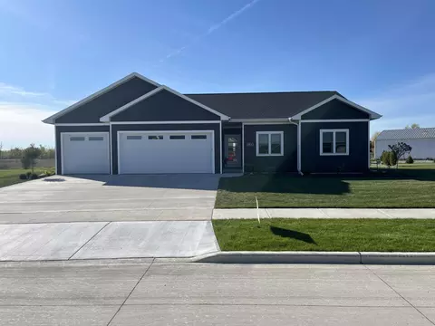 2971 S Weiler, Kaukauna, WI 54130