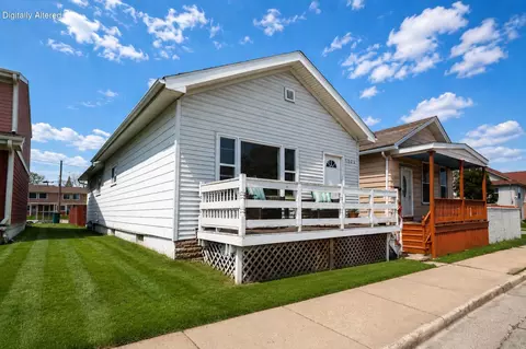 1211 S 6th, Milwaukee, WI 53204