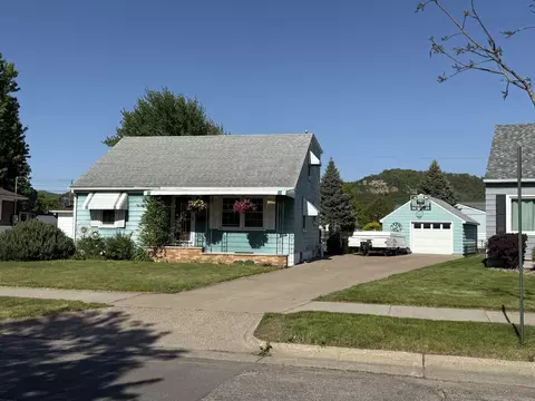 1907 22nd, La Crosse, WI 54601