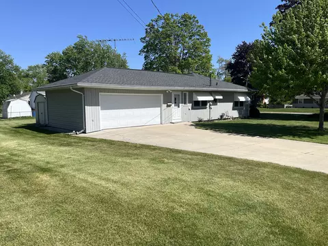 616 Rohda, Waterford, WI 53185