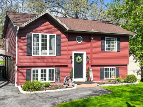 N3311 Queen, Geneva, WI 53147