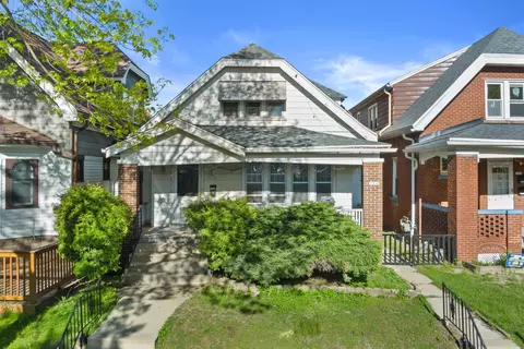 2964 S 11th, Milwaukee, WI 53215