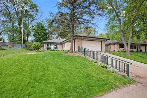 227 S Hine, Waukesha, WI 53188
