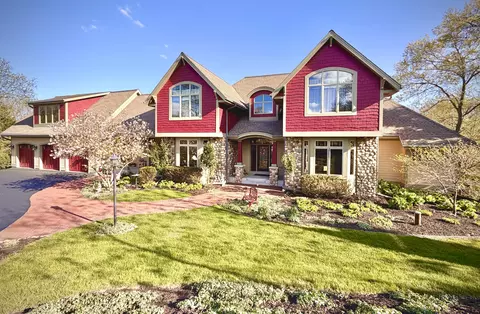 W1969 Itsa Little, East Troy, WI 53149